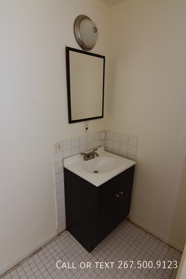 Photo - 303 South St Unit 2