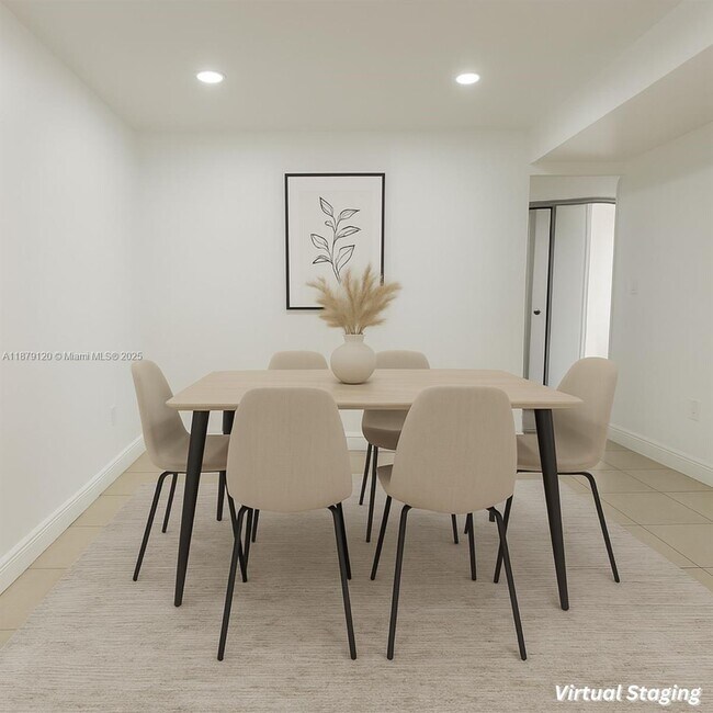 Photo - 7300 NW 17th St Unit 114