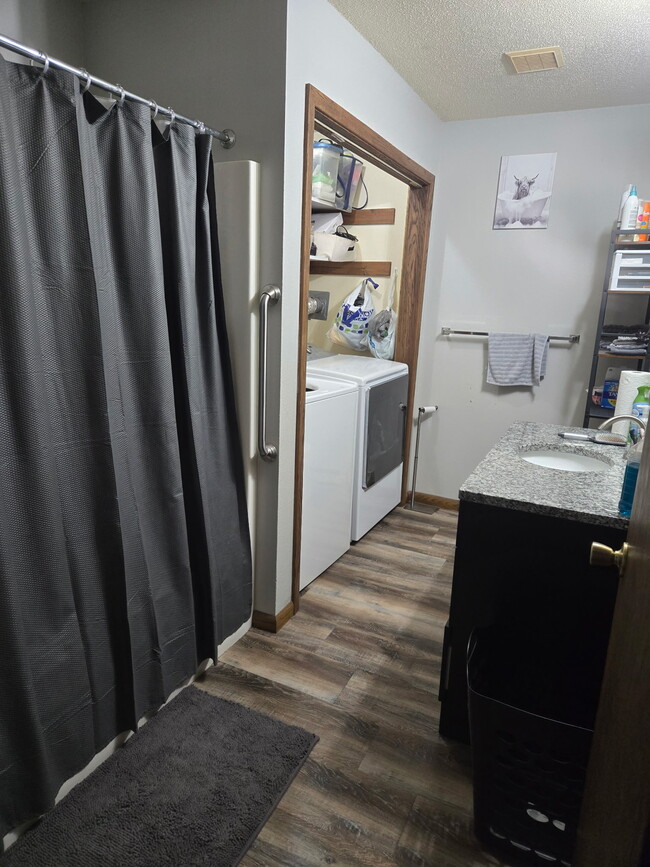 Photo - 3218 Oak Knoll Dr Unit 1