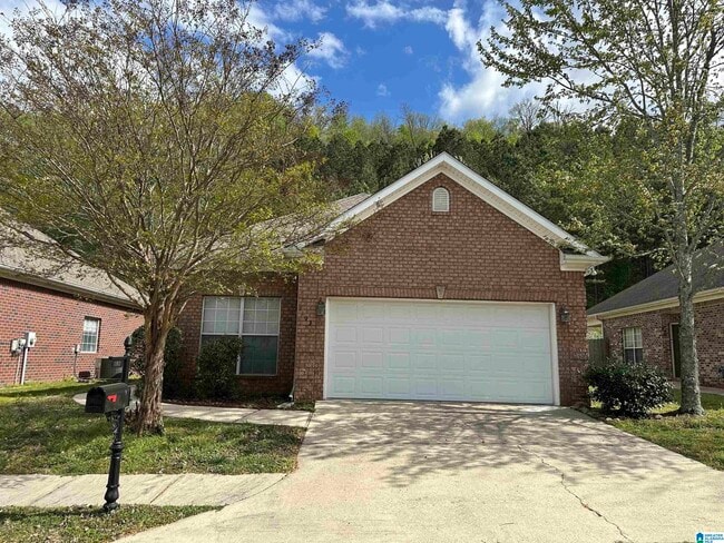 Building Photo - 1103 Castlemaine Dr