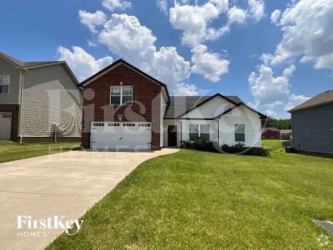 Building Photo - 1046 Whitney Dr Rental