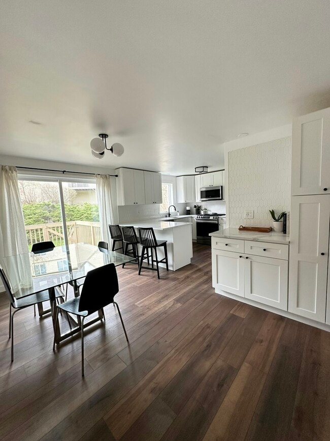 Photo - 14 Westminster Dr