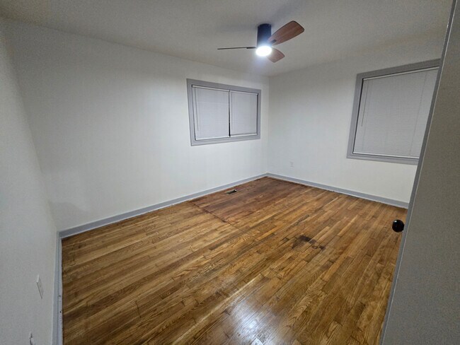 Photo - 4352 Ridgewood Cir