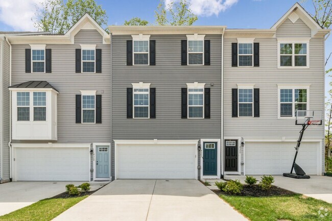 Building Photo - Lukas Park, Over 2000 Square Feet, Nearly ... Rental