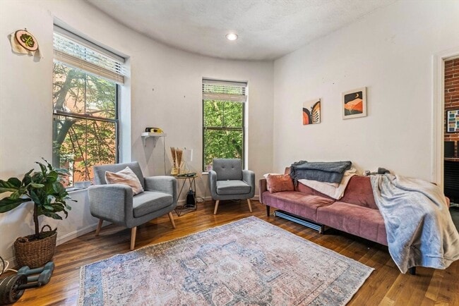 Photo - 4 Union Pk St Unit 3