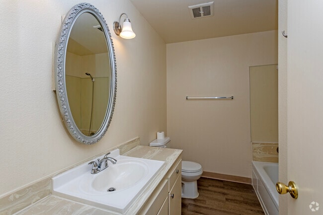 2BR, 2BA - 1,100SF - Second Bathroom