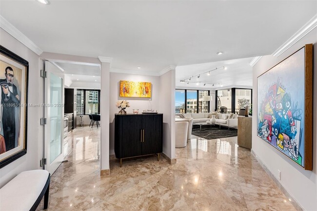 Photo - 520 Brickell Key Dr Unit A1716