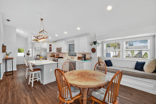 Photo - 4201 3rd Ave N