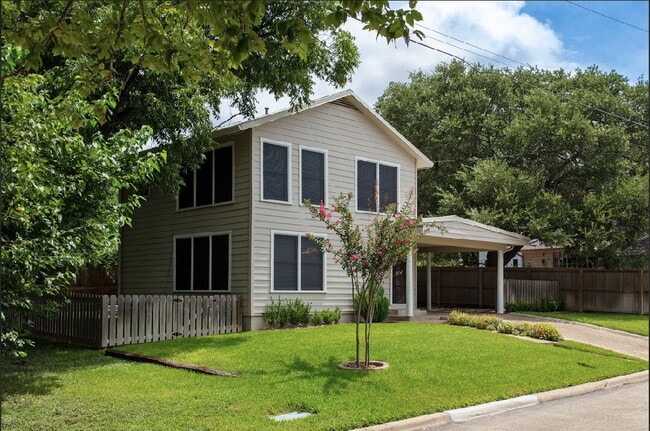 Building Photo - Title Completely Updated Historic Bryan Charmer with Modern Finishes & Timeless 1935 Character