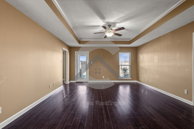 Photo - 2235 Linda Drive