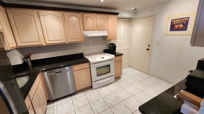 Photo - 405 N Ocean Blvd Unit 1507