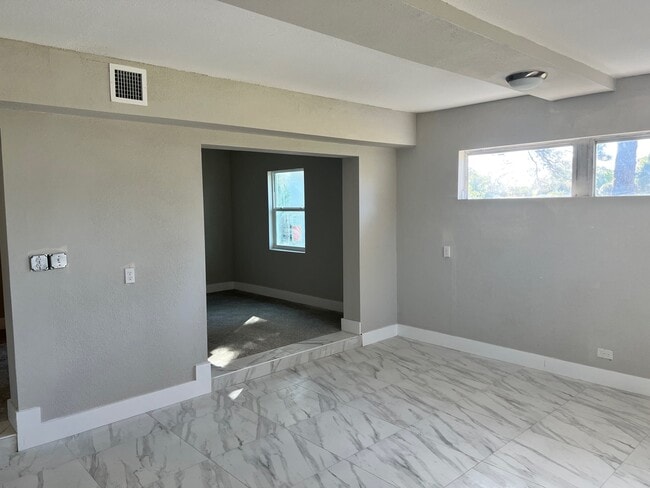 Photo - 4910 Ralls Rd