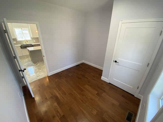 Photo - 1472 Somerset Ave Unit 1