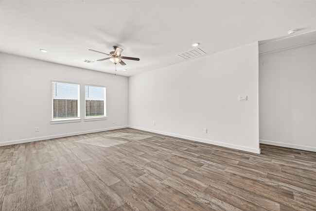 Photo - 6008 Jasper Hl Dr