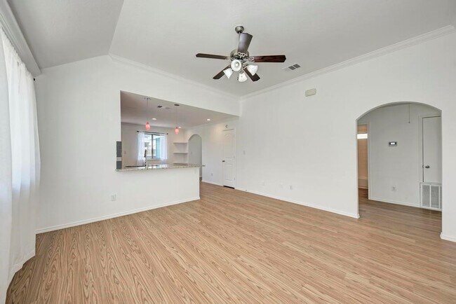 Photo - 4511 Halliday Ave