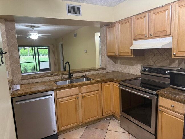Photo - 3130 Millwood Terrace Unit 1110