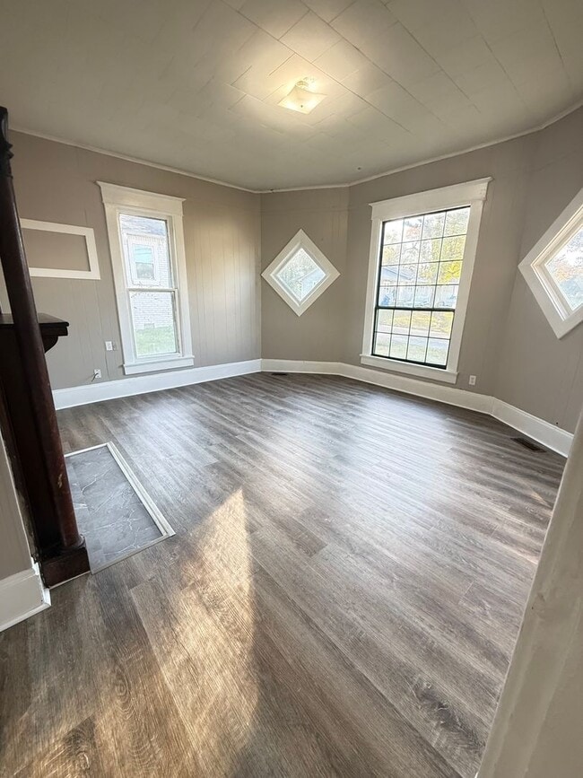 Photo - 2-Bedroom, 1-Bath Home in a Prime Martin L...