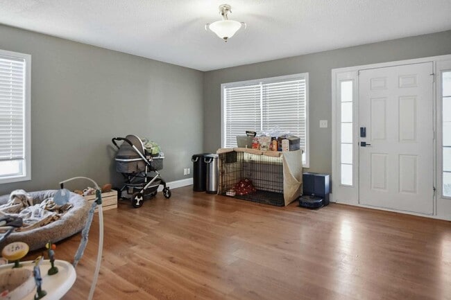 Photo - 795 Sugarcane Way