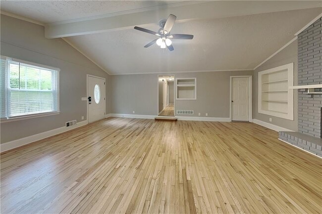 Photo - 605 Huckleberry Rd
