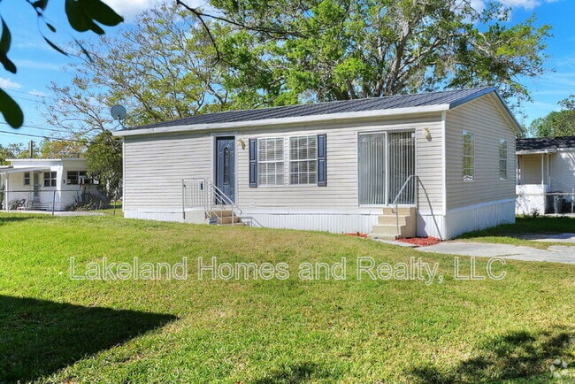 Building Photo - 3321 Peachtree Hill Rd Rental