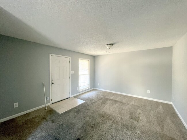 Photo - 1507 Halston Cir NW