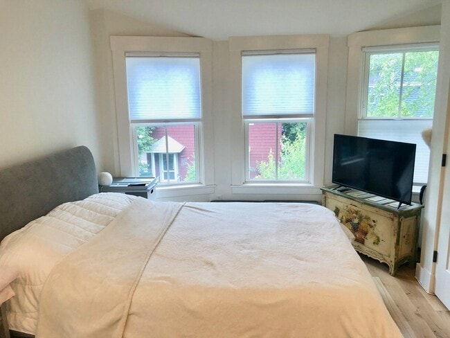 Photo - 227 Concord Ave