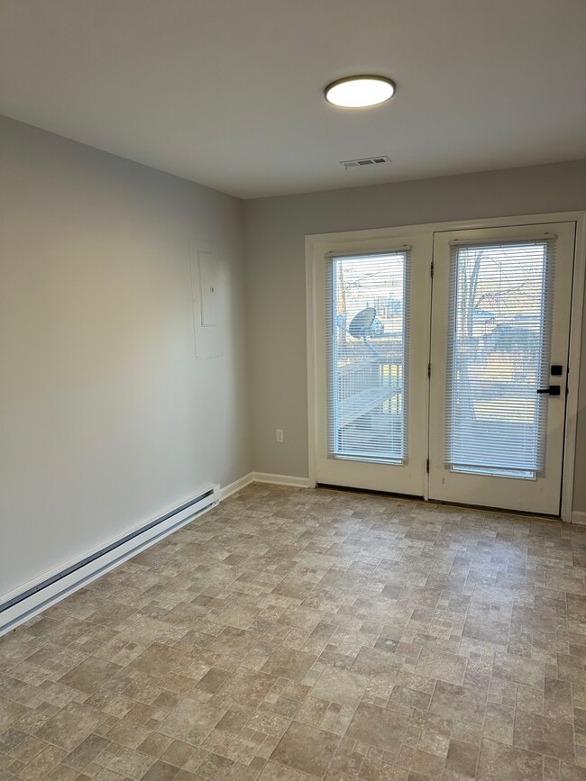 Photo - 138 Harvard Rd