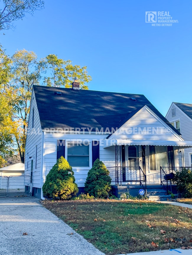 Photo - 25284 Stanford St