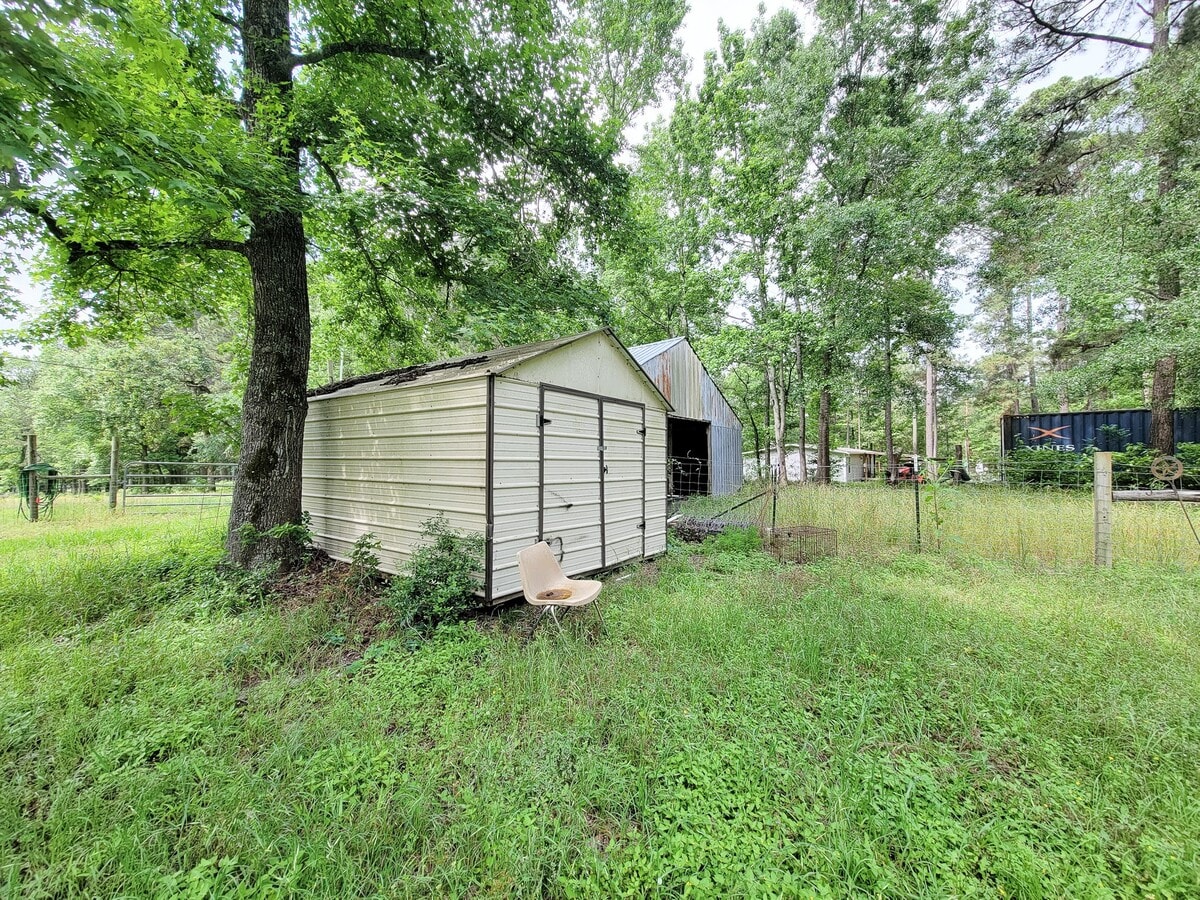 Photo - 20272 Forest Woods Ln