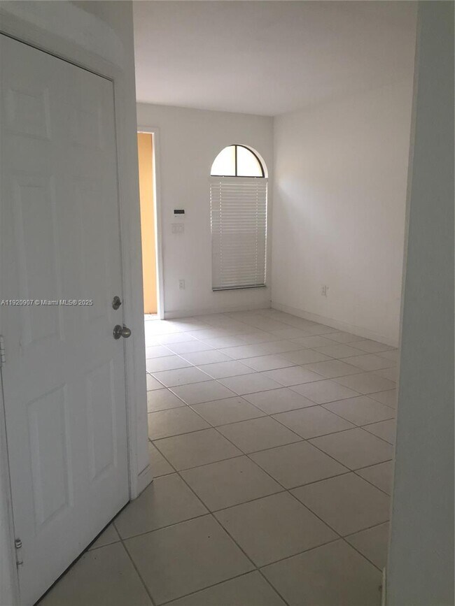 Photo - 10284 NW 30th Terrace Unit 10284