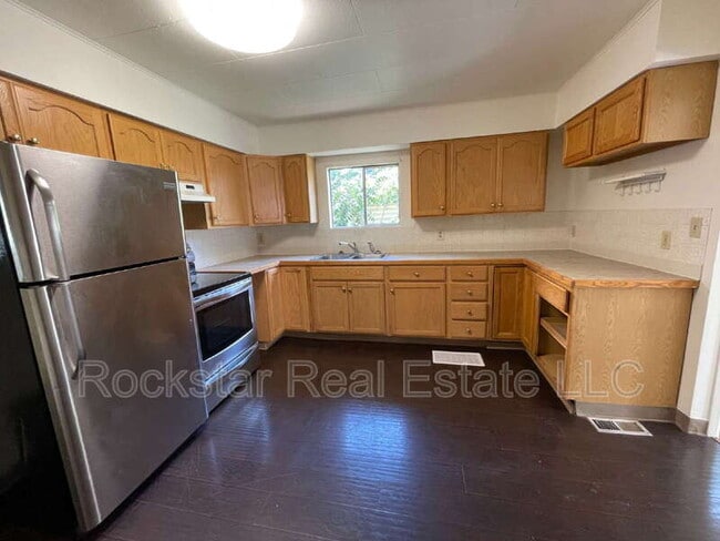 Photo - 1011 E 12th Ave