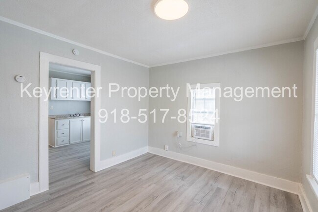 Photo - E 7th St Duplex Unit 1530 E 7th Street