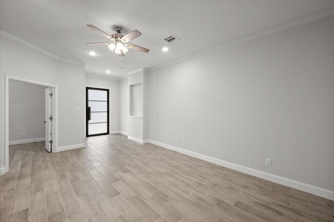 Photo - Brand New Luxury Townhouse in West Arlington