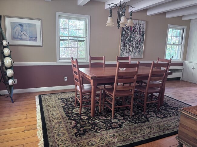 Photo - 19 Duncaster Ln