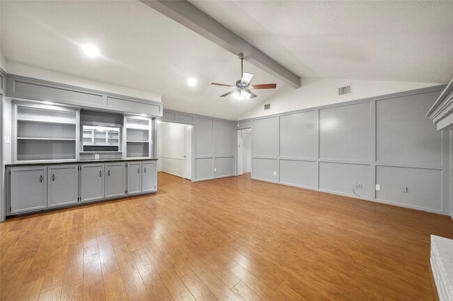 Photo - 523 S Rivershire Dr