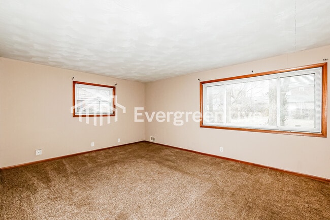 Photo - 5941 Winston Dr