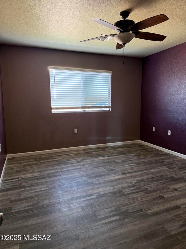 Photo - 3224 W Covenant Ln
