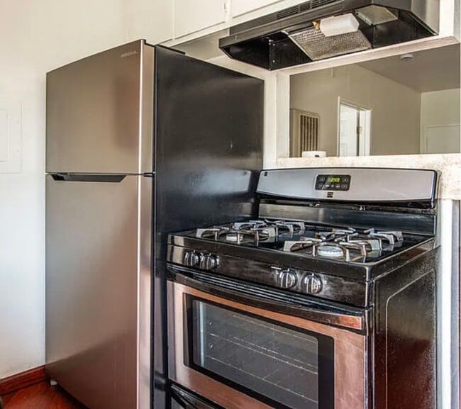 Photo - 4361 Berryman Ave Unidad #12