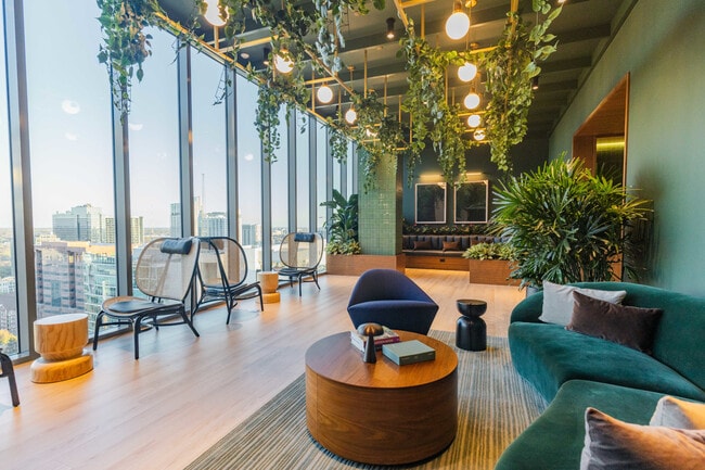 Photo - Sora at Spring Quarter