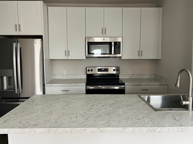 2001 N 2nd St Unit 3