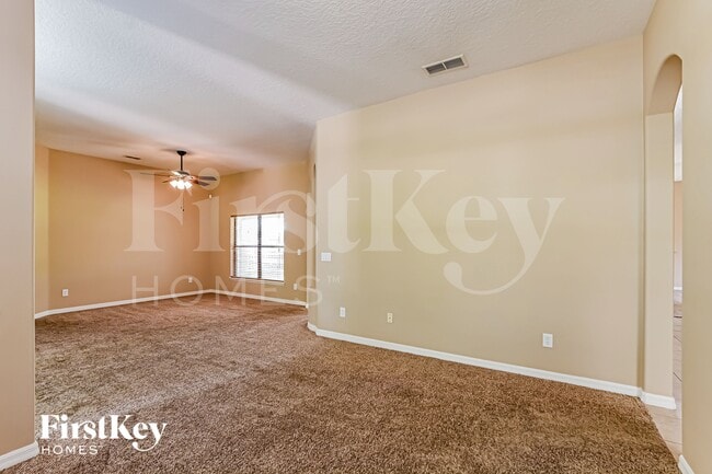 Photo - 1521 Clapton Dr