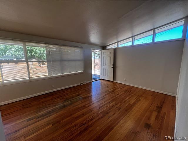 Photo - 1932 Dallas St