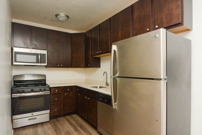 Photo - 2936 W Palmer St Unidad 104