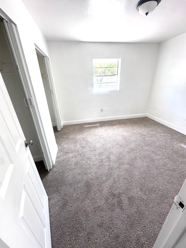 Photo - 6410 NW 6th Ave Unidad APT 4