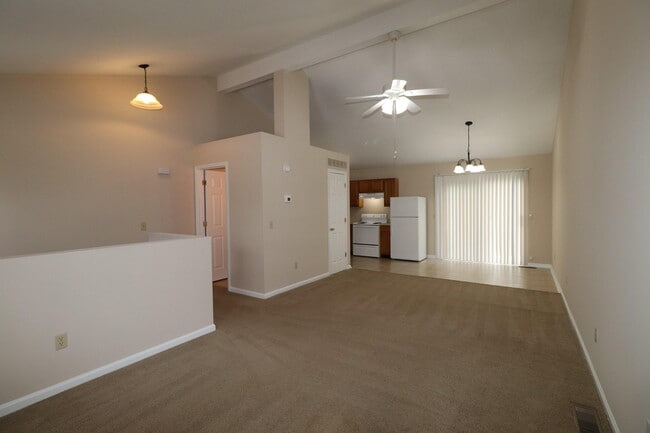 Photo - 238 Lakeview Dr