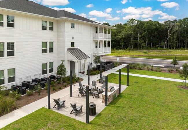 Stono Oaks