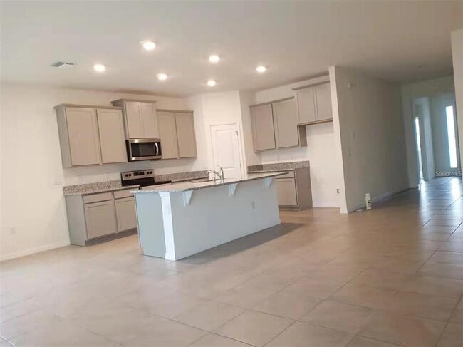 Photo - 13372 Golden Lime Ave