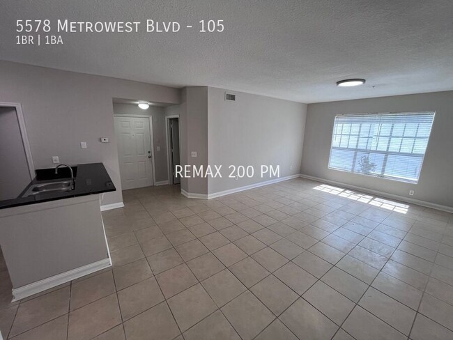 Photo - 5578 Metrowest Blvd