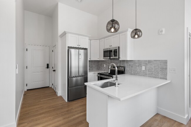 Photo - 101 Richmond St Unit 206