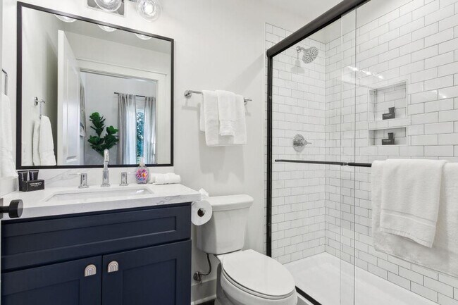 Photo - 1738 N Rampart St Unidad ID1369014P